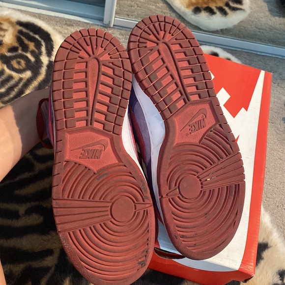 Womens nike dunks - Picture 3 of 4